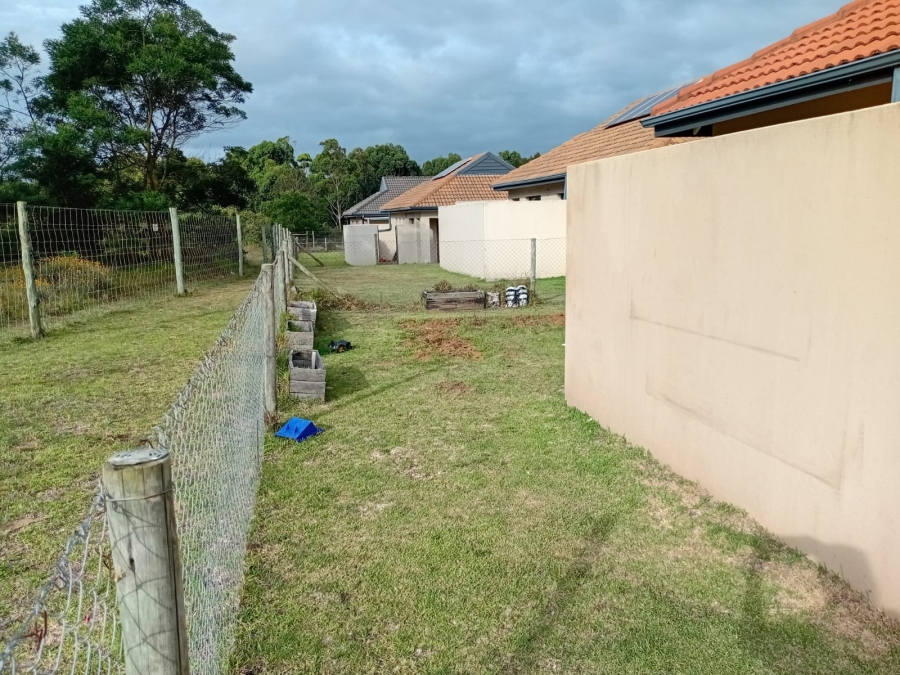 To Let 2 Bedroom Property for Rent in Kidds Beach Eastern Cape